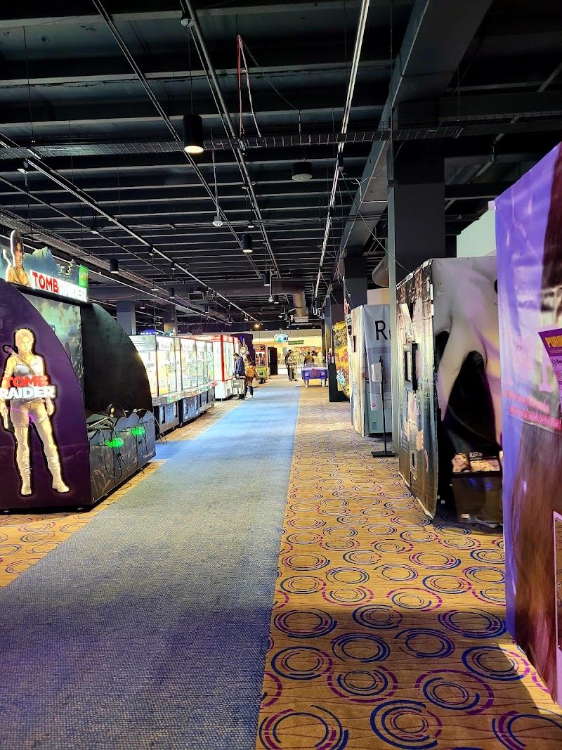 Round1 Bowling & Arcade Coronado Center