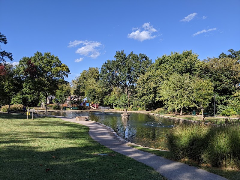Lewis Park — Hiking with Kids in St. Louis
