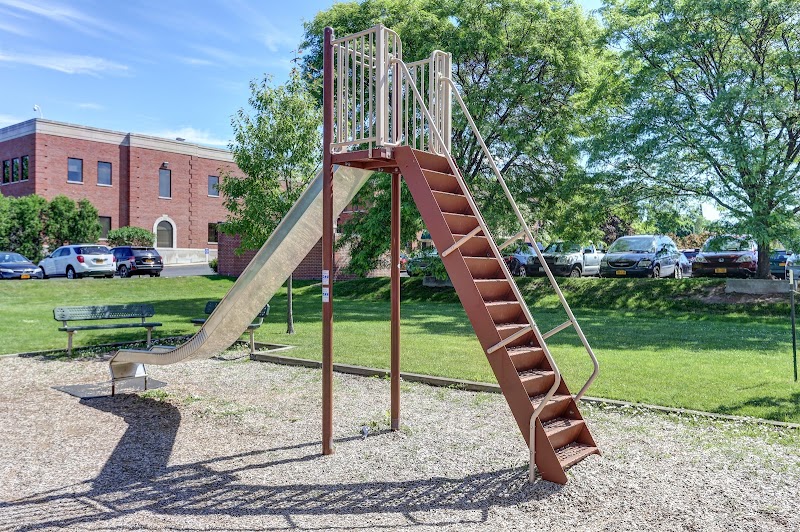 Eastmoreland Park