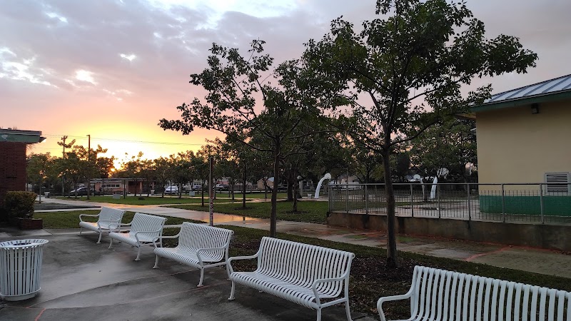 Little River Park — Hiking with Kids in Miami