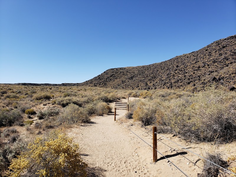 Rinconada Canyon Trail