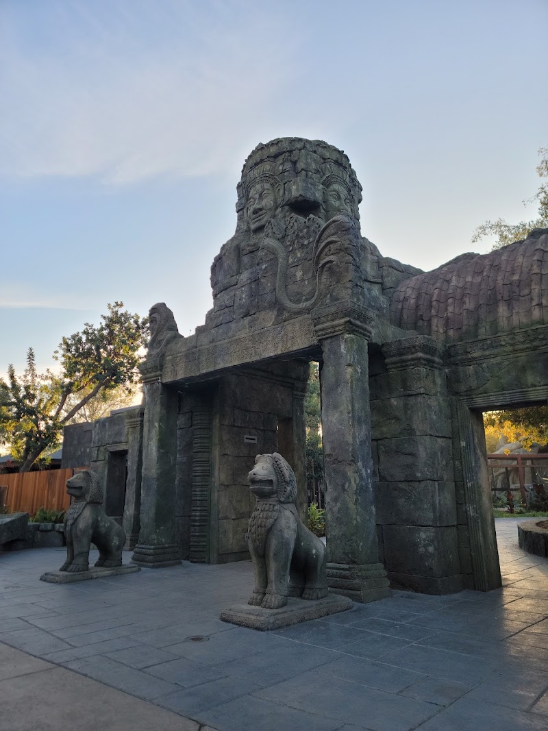Kingdoms Of Asia — Petting Zoos in Fresno