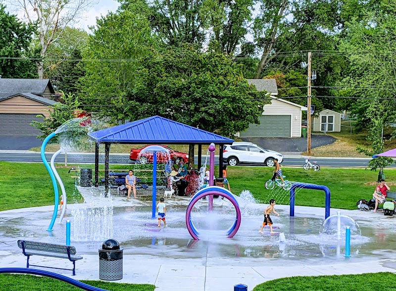 Mounds View Splash Down Splash Pad