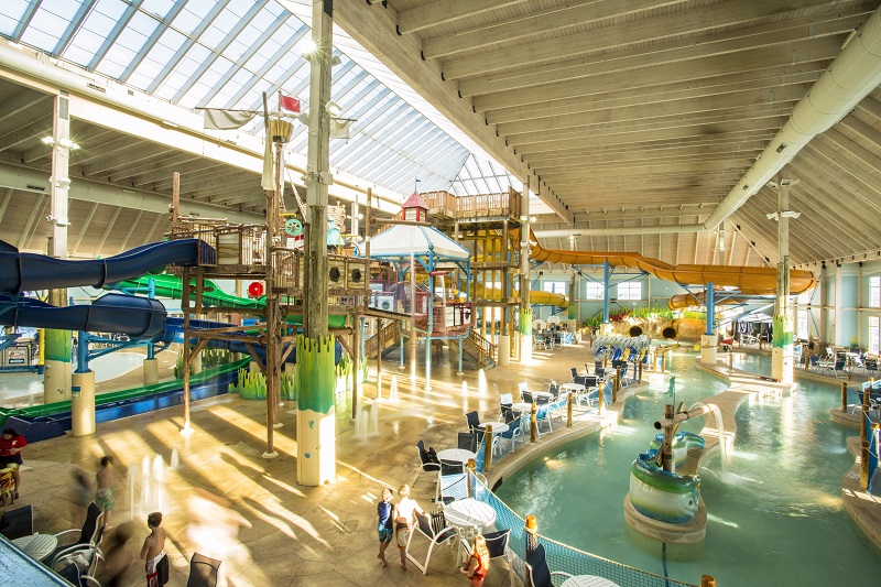 Breaker Bay Waterpark — Indoor Water Parks in Milwaukee