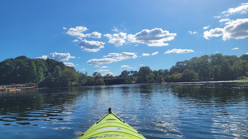 Charles River Canoe & Kayak