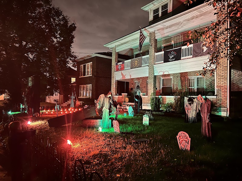 Hillcrest Avenue Halloween Street