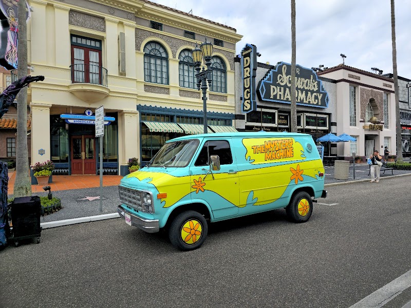 The Mystery Machine — Easter Holiday Activities in Orlando