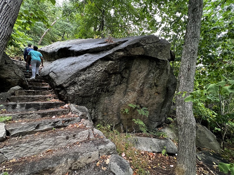 Suffern Bear Mountain Trailhead