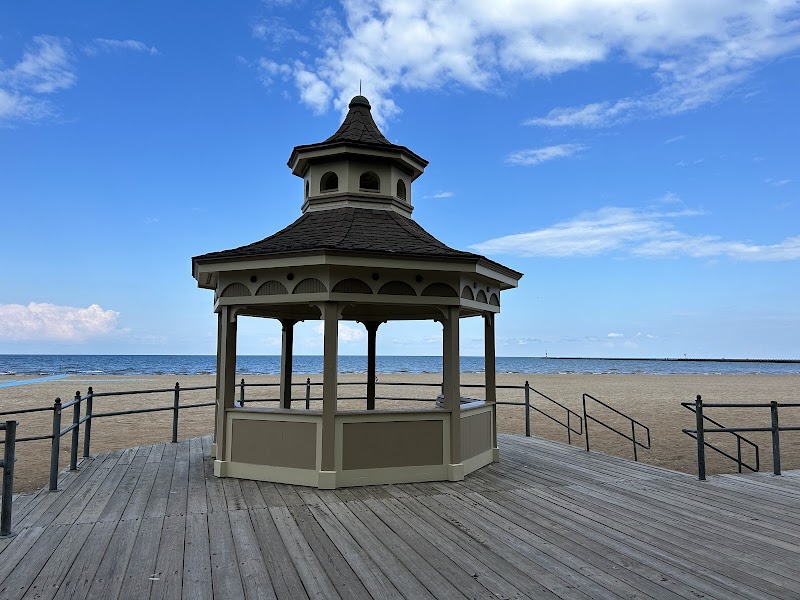 Ontario Beach Park