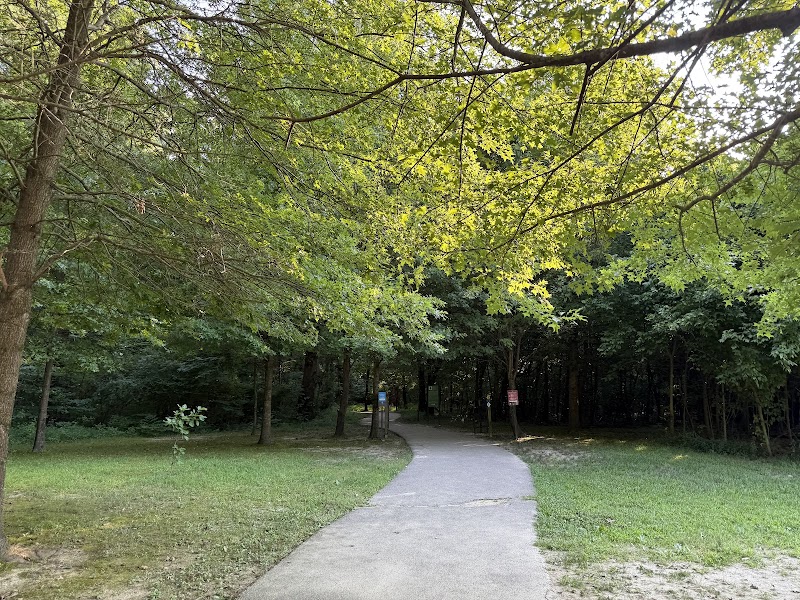 Wolf River Refuge Trailhead — Hiking with Kids in Memphis