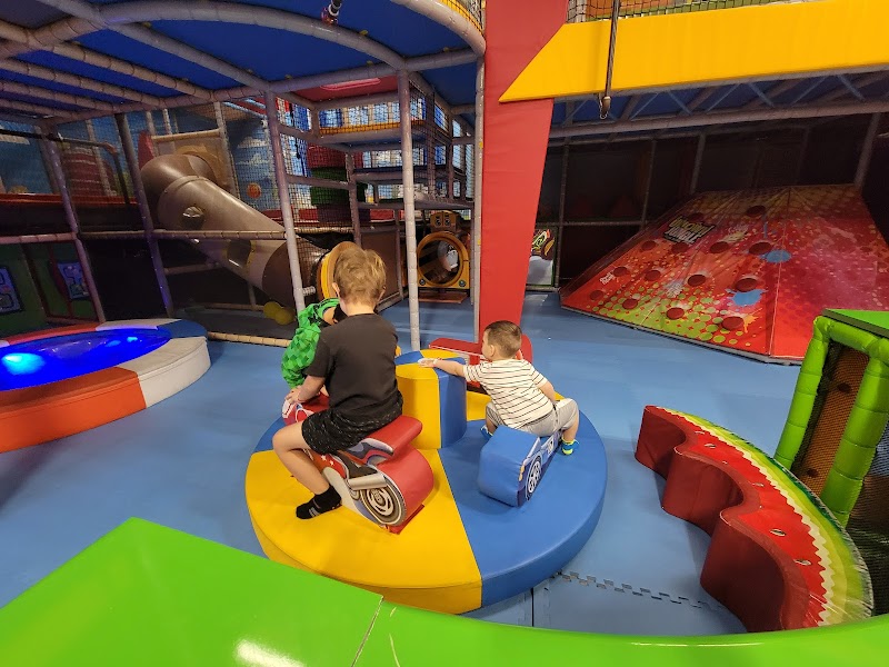 UPTOWN JUNGLE FUN PARK | Henderson, NV