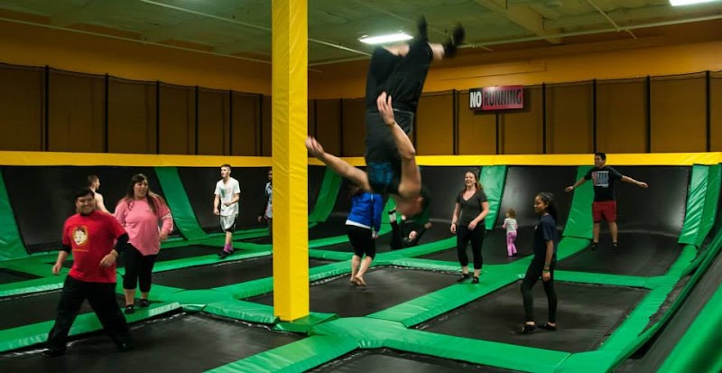 Sky Zone Santa Ana