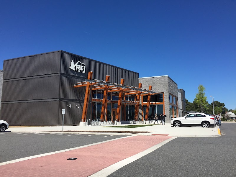 REI — Kayaking for Kids in Virginia Beach