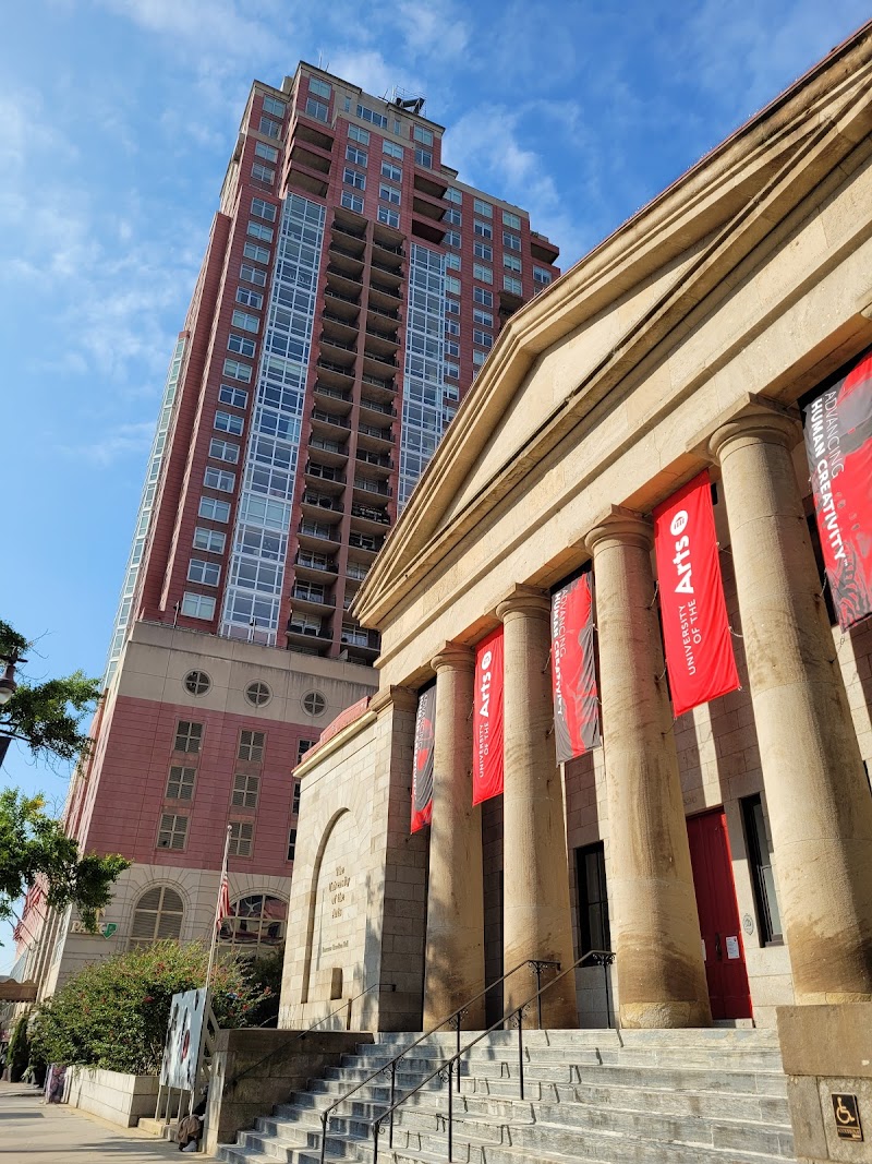 Suzanne Roberts Theatre
