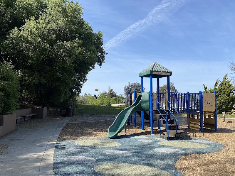 Almaden Meadows Park — Hiking with Kids in San Jose