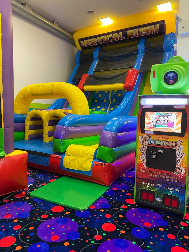 Bounce N Play