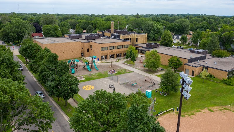 Northwest Como Recreation Center