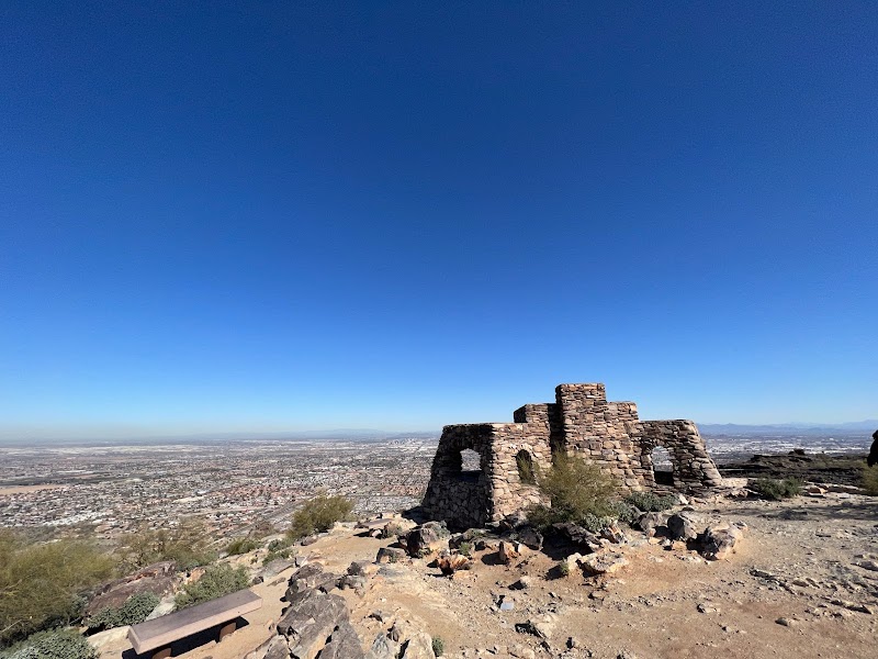 Dobbins Lookout
