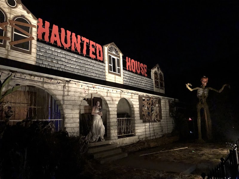 Scotty's Scare Trail