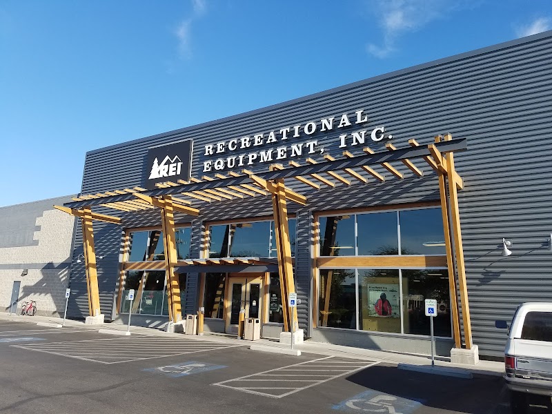 REI — Kayaking for Kids in Boise