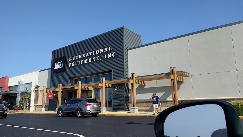 REI — Kayaking for Kids in Cincinnati