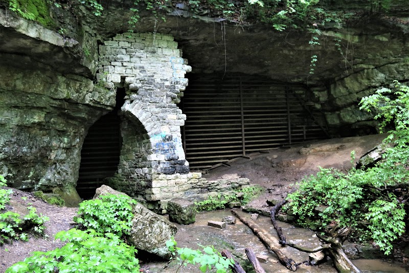 Cliff Cave County Park