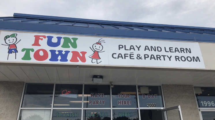 Fun Town Play and Learn Café — New Year's Eve Kids Activities in Columbus