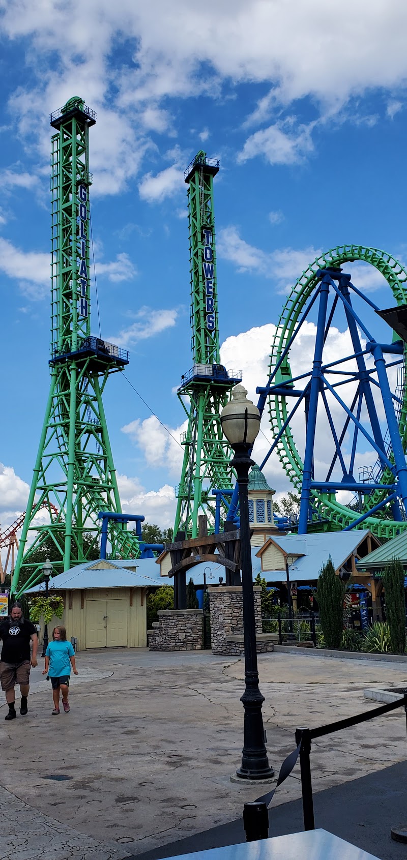 Six Flags New England