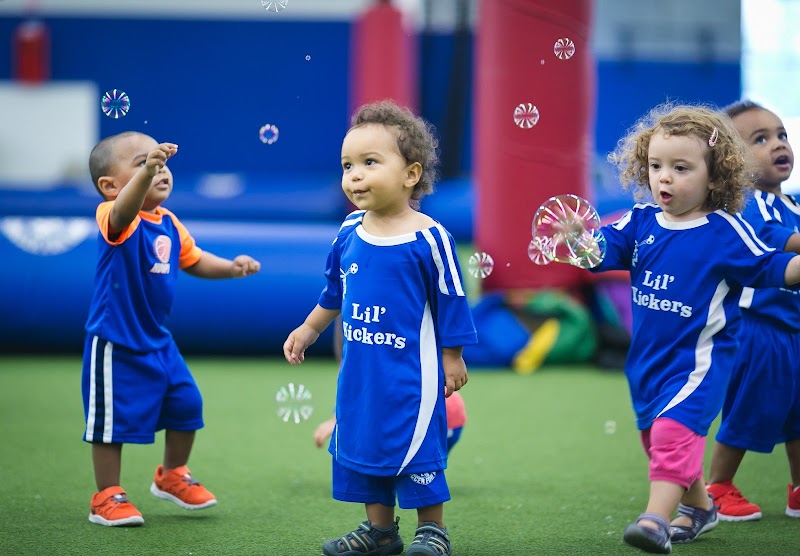 Lil' Kickers & Skills Institute - Roscoe Village