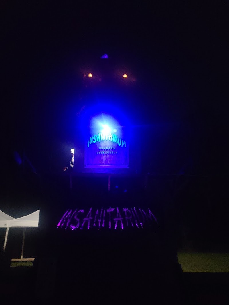 Insanitarium Haunted Attraction