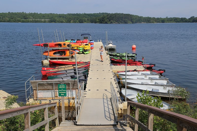 Paddle Boston: Stoneham Spot Pond