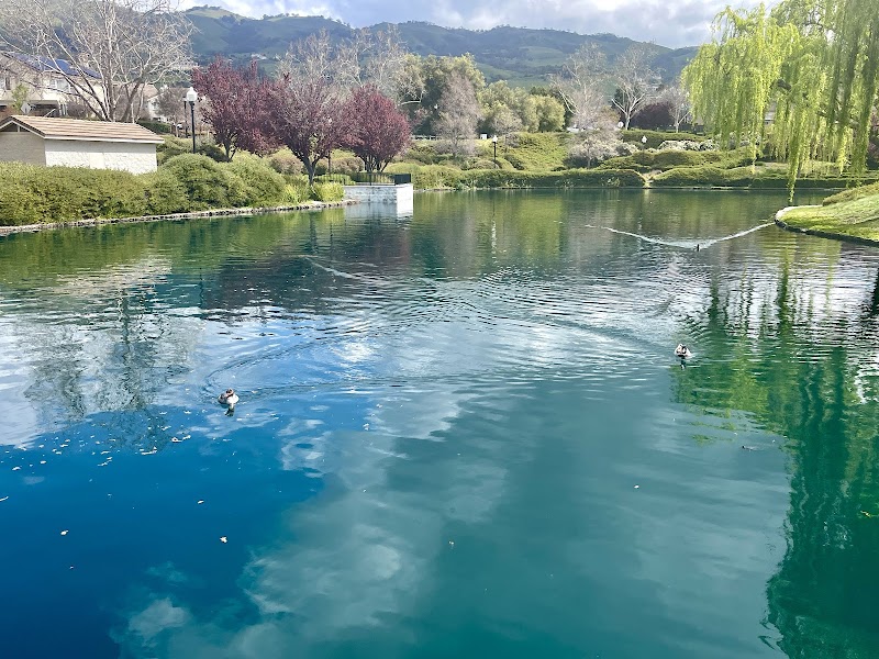 Tarun Lake — Hiking with Kids in San Jose