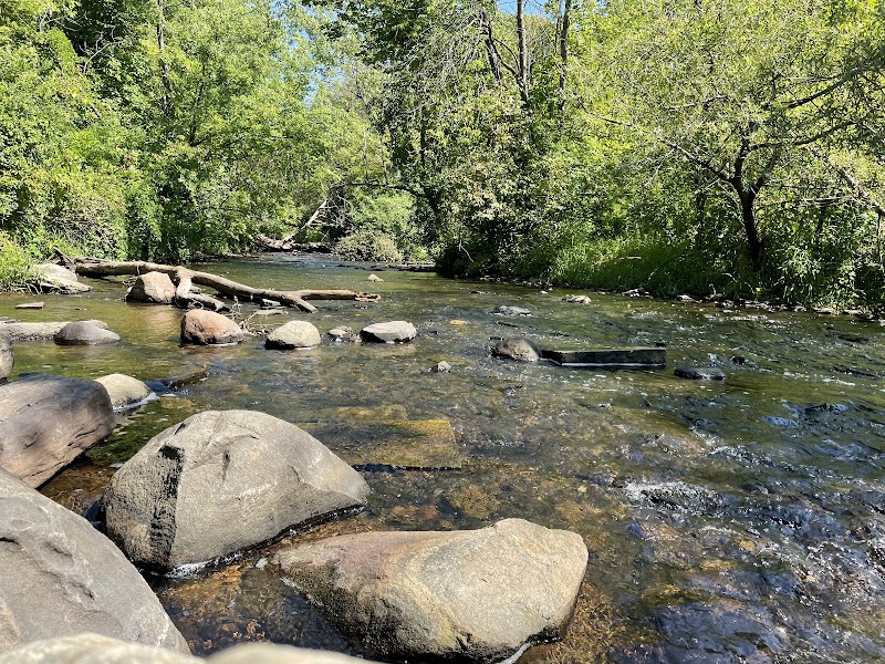 Minnehaha Falls Lower Glen Trail — Hiking with Kids in Minneapolis