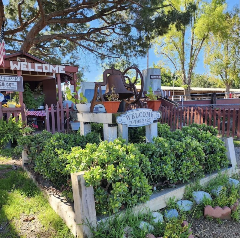Montebello Barnyard Zoo