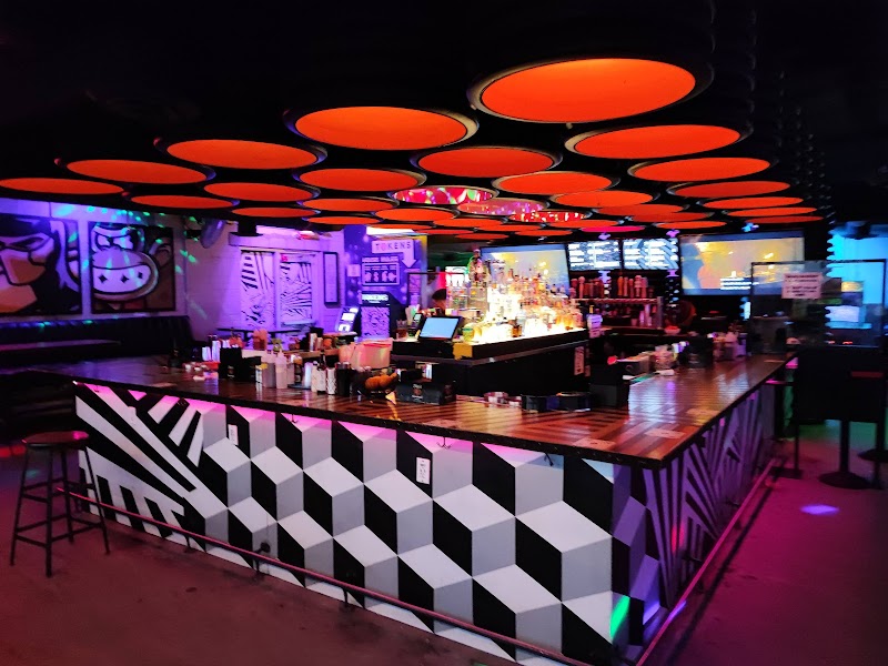 Cobra Arcade Bar
