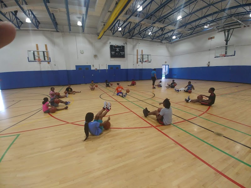 Willie Walker Lightfoot Recreation Center — Outdoor Sports for Kids in Rochester