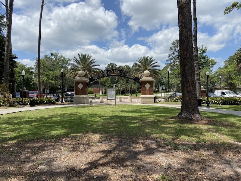 Stockton Park — Best Outdoor Playgrounds in Jacksonville