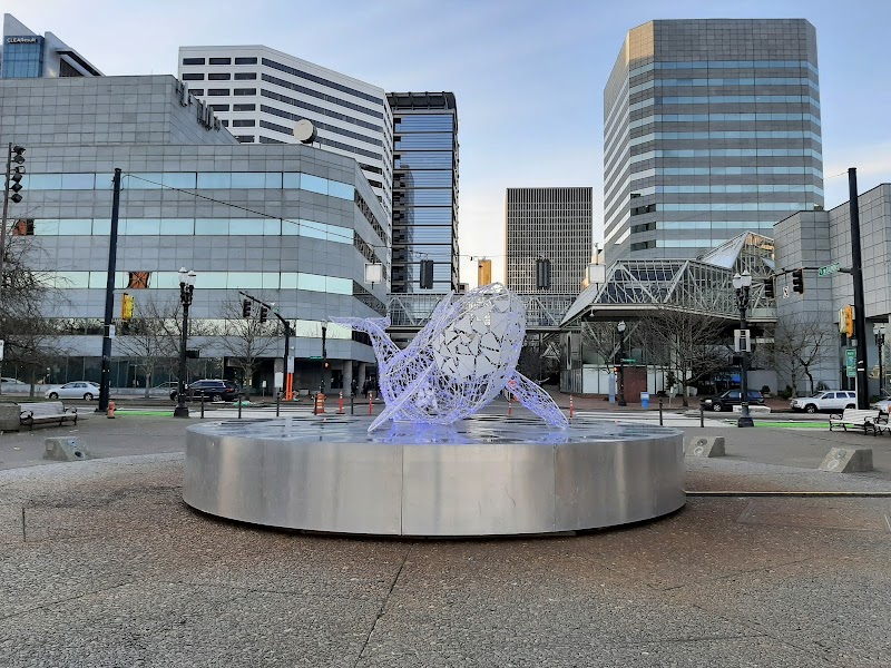 Luna - Portland Winter Light Festival