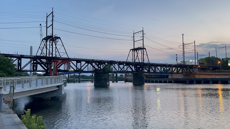Schuylkill River Trail Start — Hiking with Kids in Philadelphia
