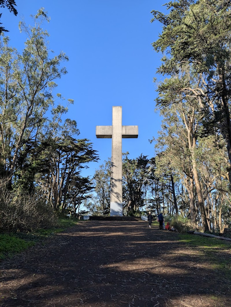 Mt. Davidson Park — Hiking with Kids in San Francisco