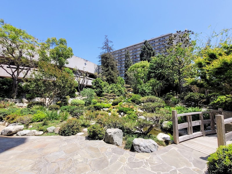 James Irvine Japanese Garden at JACCC — Fall Festivals in Los Angeles