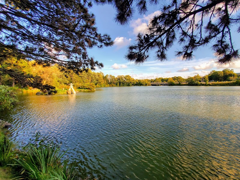 Hoyt Lake