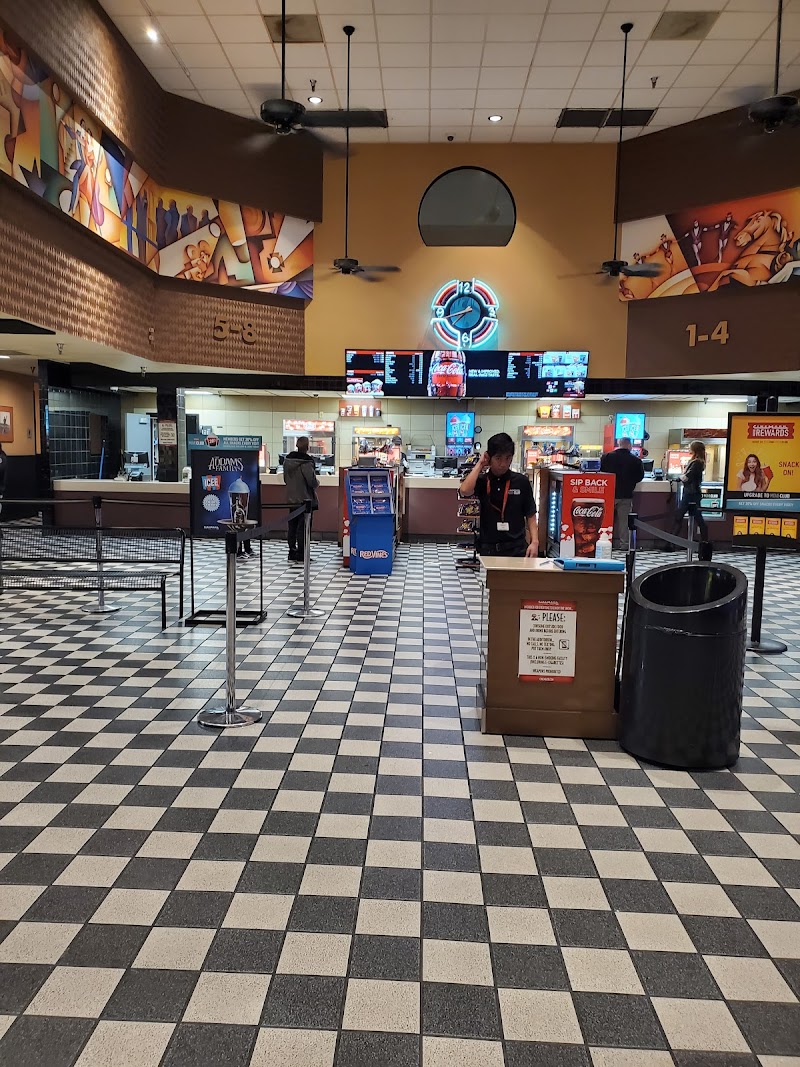 Cinemark Movies 8