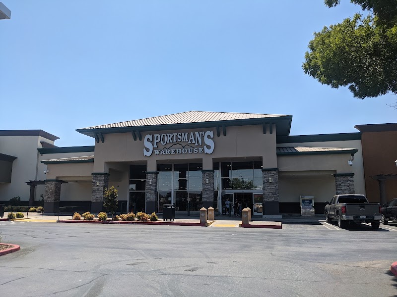Sportsman's Warehouse