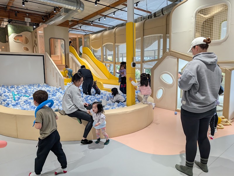 Kids & Coffee (Reservation Only indoor playground and cafe)