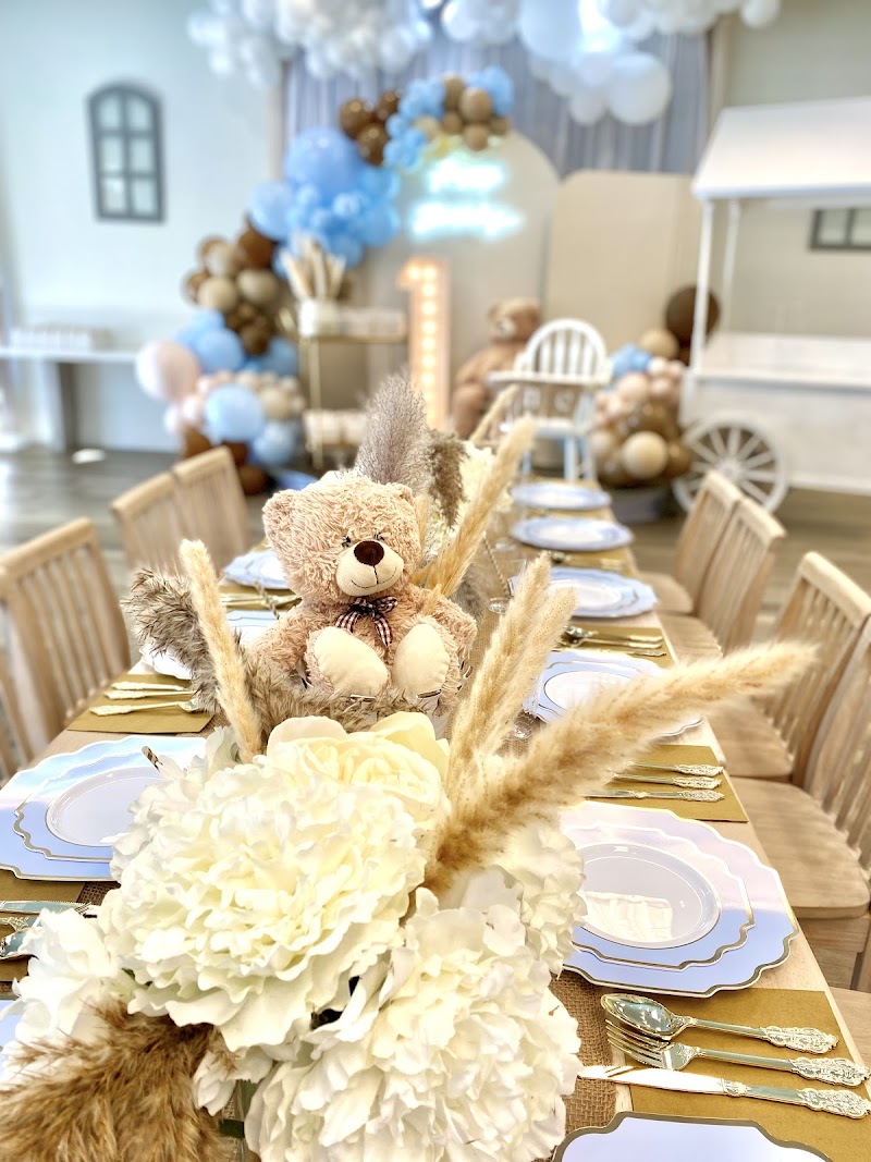 Little Kingdom Playroom