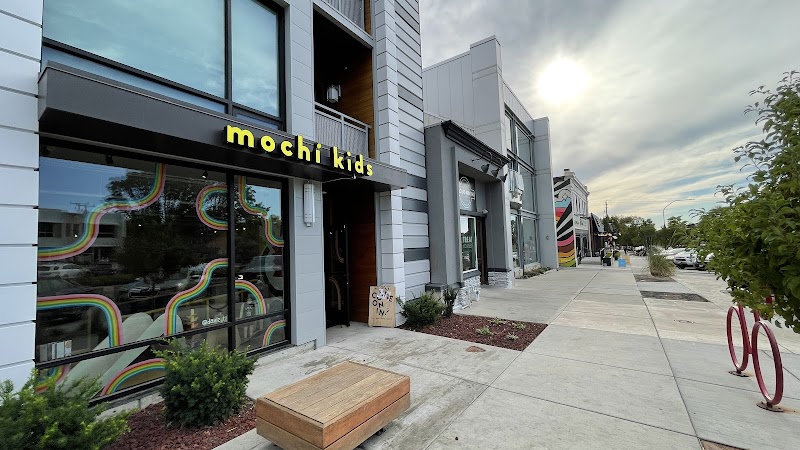 Mochi Play Store by Mochi Kids