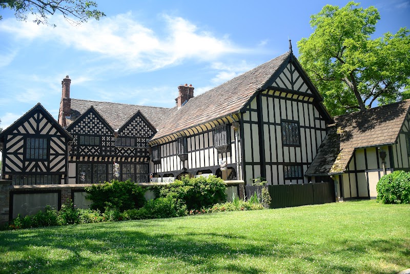 Agecroft Hall & Gardens