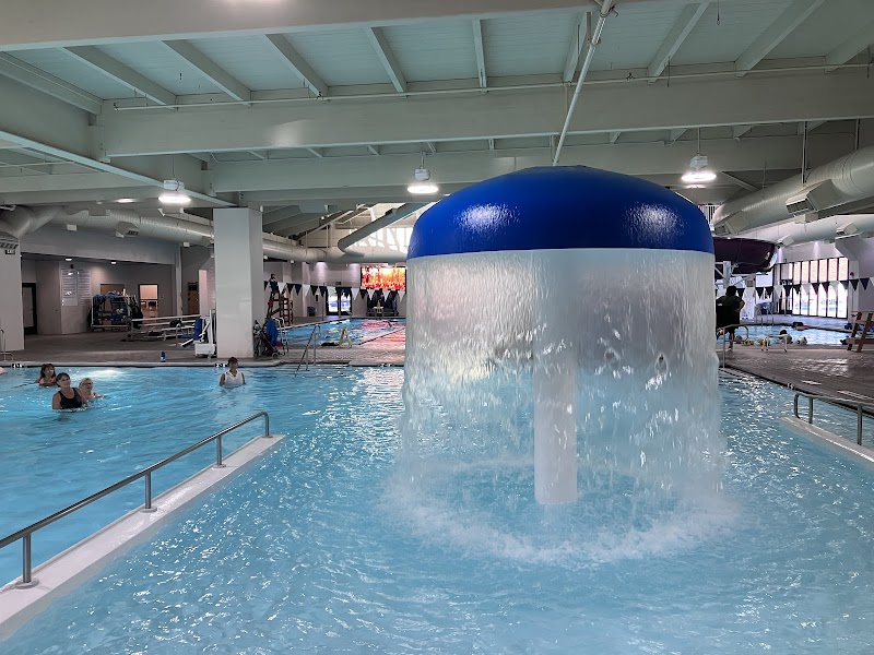 Shute Park Aquatic & Recreation Center