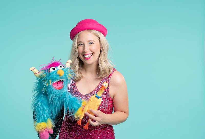 Silly Sparkles, Balloon Twister, Kid's Magician & Entertainer